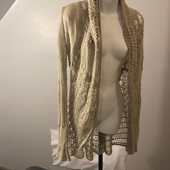Crochet knitted sweater - Picture 17 of 17